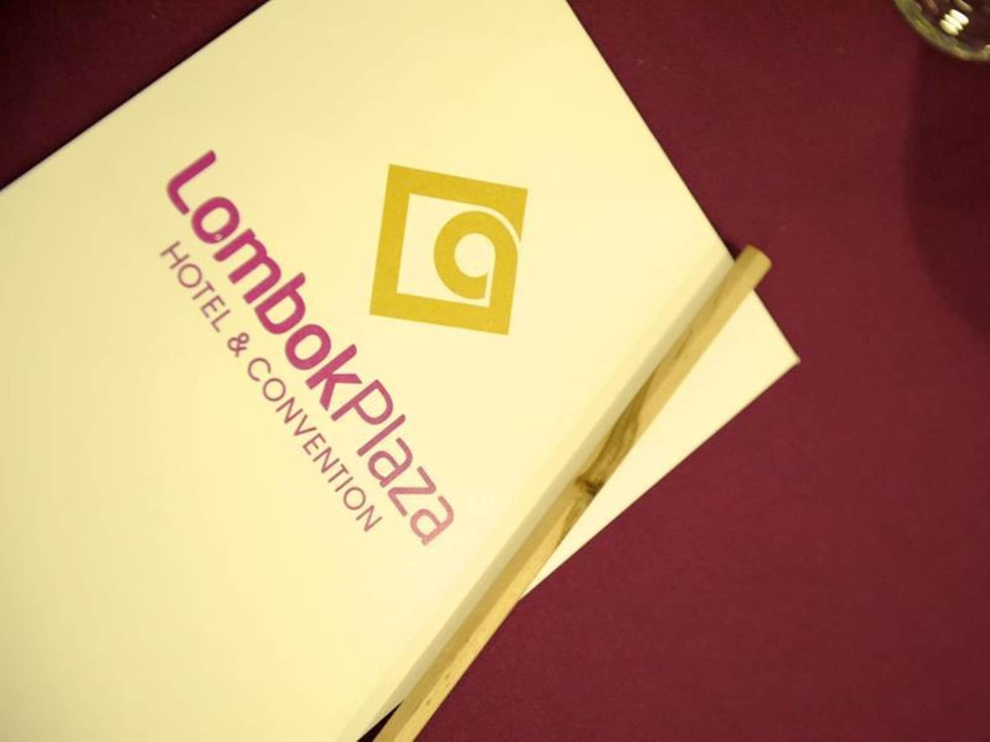 Lombok Plaza Hotel And Convention Mataram Exterior foto